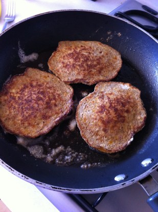 Panqueques americanos de plátano macho 2 . Paleo, primal, sin gluten, sin granos, sin azúcar, desayuno paleo